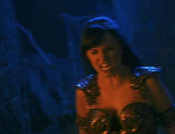 extant_XenaWarriorPrincess_6x02-TheHauntingOfAmphipolis_03317