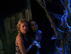 extant_XenaWarriorPrincess_6x02-TheHauntingOfAmphipolis_03324