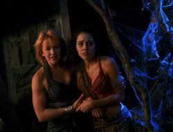 extant_XenaWarriorPrincess_6x02-TheHauntingOfAmphipolis_03394