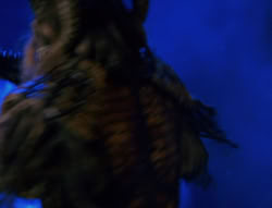 extant_XenaWarriorPrincess_6x02-TheHauntingOfAmphipolis_03455