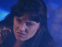 extant_XenaWarriorPrincess_6x02-TheHauntingOfAmphipolis_03494