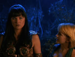 extant_XenaWarriorPrincess_6x02-TheHauntingOfAmphipolis_03540