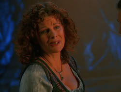 extant_XenaWarriorPrincess_6x02-TheHauntingOfAmphipolis_03559