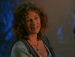 extant_XenaWarriorPrincess_6x02-TheHauntingOfAmphipolis_03566
