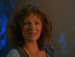 extant_XenaWarriorPrincess_6x02-TheHauntingOfAmphipolis_03593