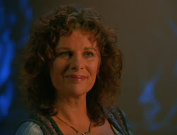 extant_XenaWarriorPrincess_6x02-TheHauntingOfAmphipolis_03599