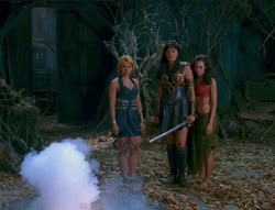 extant_XenaWarriorPrincess_6x02-TheHauntingOfAmphipolis_03642