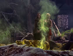 extant_XenaWarriorPrincess_6x03_HeartOfDarkness_00196