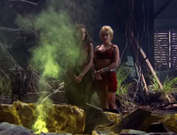 extant_XenaWarriorPrincess_6x03_HeartOfDarkness_00199