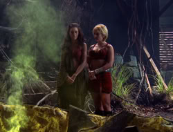 extant_XenaWarriorPrincess_6x03_HeartOfDarkness_00200