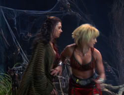 extant_XenaWarriorPrincess_6x03_HeartOfDarkness_00240