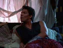 extant_XenaWarriorPrincess_6x03_HeartOfDarkness_01371