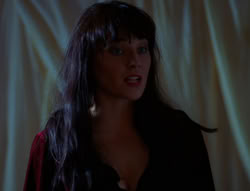 extant_XenaWarriorPrincess_6x03_HeartOfDarkness_01376