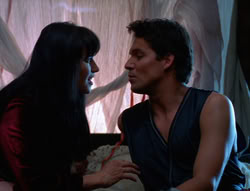 extant_XenaWarriorPrincess_6x03_HeartOfDarkness_01393