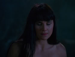 extant_XenaWarriorPrincess_6x03_HeartOfDarkness_02555