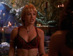 extant_XenaWarriorPrincess_6x03_HeartOfDarkness_02996