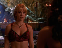 extant_XenaWarriorPrincess_6x03_HeartOfDarkness_03021