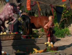 extant_XenaWarriorPrincess_6x04_WhosGurkhan_00042