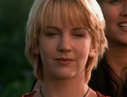 extant_XenaWarriorPrincess_6x04_WhosGurkhan_00070