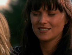 extant_XenaWarriorPrincess_6x04_WhosGurkhan_00082