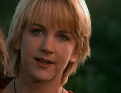 extant_XenaWarriorPrincess_6x04_WhosGurkhan_00092