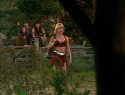 extant_XenaWarriorPrincess_6x04_WhosGurkhan_00099