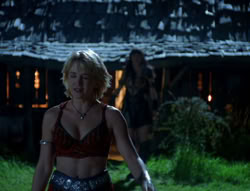 extant_XenaWarriorPrincess_6x04_WhosGurkhan_00336