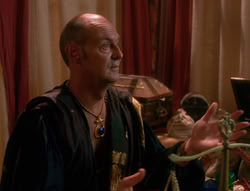 extant_XenaWarriorPrincess_6x04_WhosGurkhan_00807
