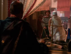extant_XenaWarriorPrincess_6x04_WhosGurkhan_00811