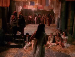 extant_XenaWarriorPrincess_6x04_WhosGurkhan_00926