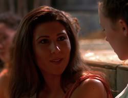 extant_XenaWarriorPrincess_6x04_WhosGurkhan_00955
