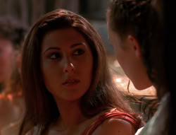 extant_XenaWarriorPrincess_6x04_WhosGurkhan_00961