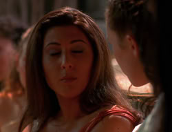 extant_XenaWarriorPrincess_6x04_WhosGurkhan_00963