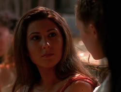 extant_XenaWarriorPrincess_6x04_WhosGurkhan_00965