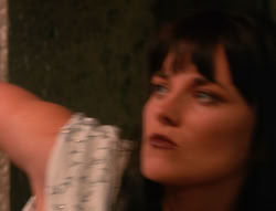extant_XenaWarriorPrincess_6x04_WhosGurkhan_00988