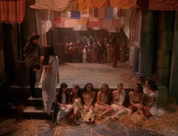 extant_XenaWarriorPrincess_6x04_WhosGurkhan_00995