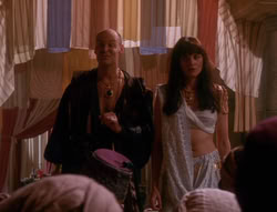 extant_XenaWarriorPrincess_6x04_WhosGurkhan_01026