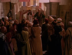 extant_XenaWarriorPrincess_6x04_WhosGurkhan_01063