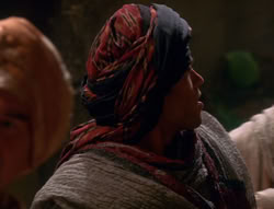 extant_XenaWarriorPrincess_6x04_WhosGurkhan_01082