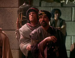 extant_XenaWarriorPrincess_6x04_WhosGurkhan_01127