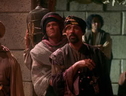 extant_XenaWarriorPrincess_6x04_WhosGurkhan_01128