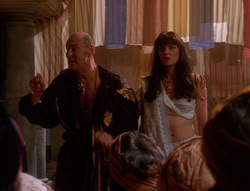 extant_XenaWarriorPrincess_6x04_WhosGurkhan_01132
