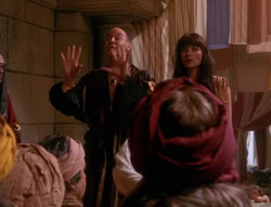 extant_XenaWarriorPrincess_6x04_WhosGurkhan_01207