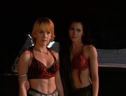 extant_XenaWarriorPrincess_6x04_WhosGurkhan_01291