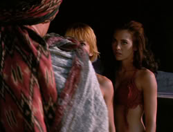 extant_XenaWarriorPrincess_6x04_WhosGurkhan_01336
