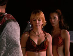 extant_XenaWarriorPrincess_6x04_WhosGurkhan_01346
