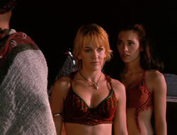 extant_XenaWarriorPrincess_6x04_WhosGurkhan_01347