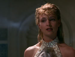 extant_XenaWarriorPrincess_6x04_WhosGurkhan_01616