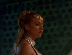 extant_XenaWarriorPrincess_6x04_WhosGurkhan_01744