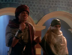 extant_XenaWarriorPrincess_6x04_WhosGurkhan_01778